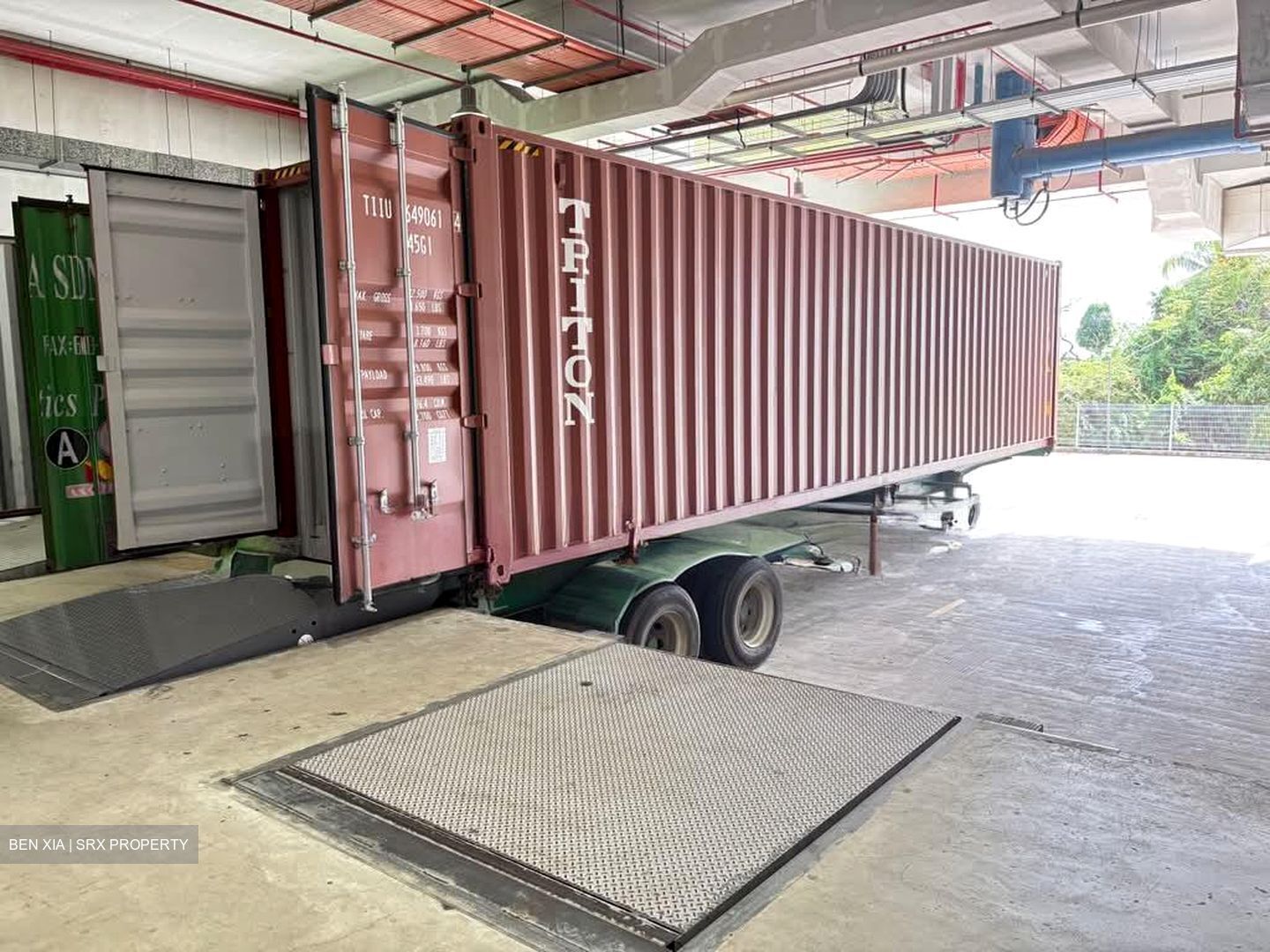Jalan Tukang (D22), Factory #575906911